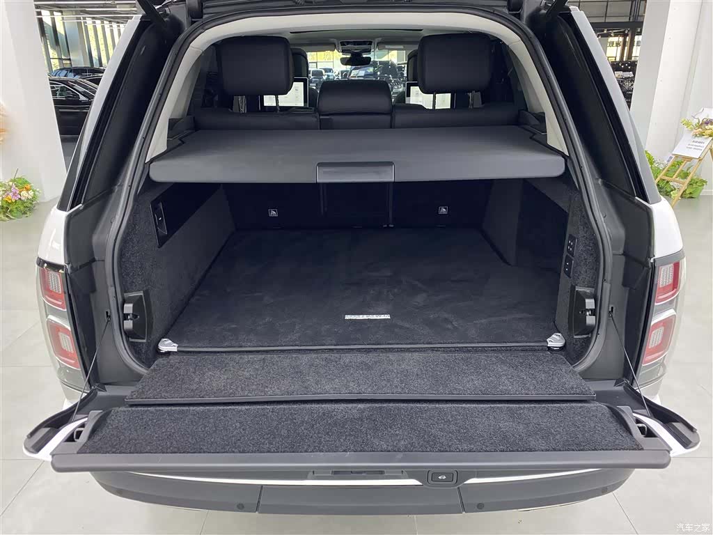 Land Rover Range Rover, 2022 30