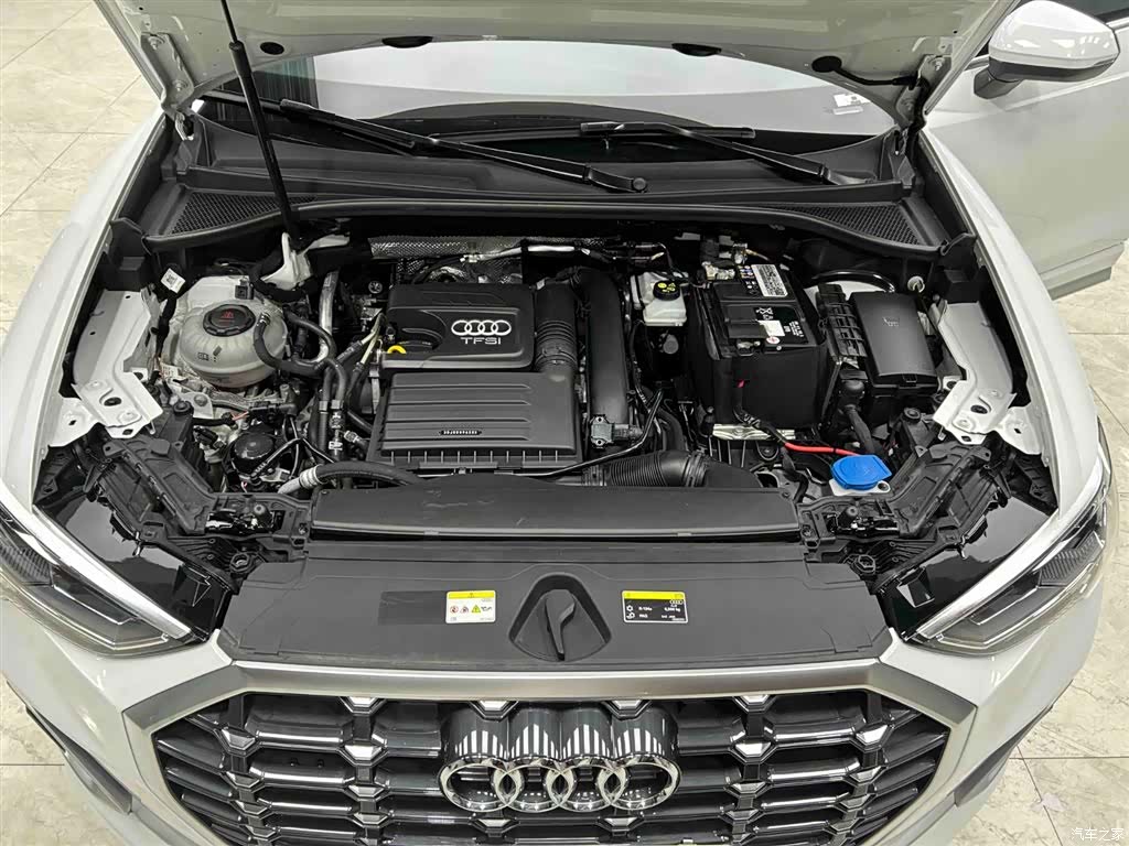 Audi Q3, 2023 21