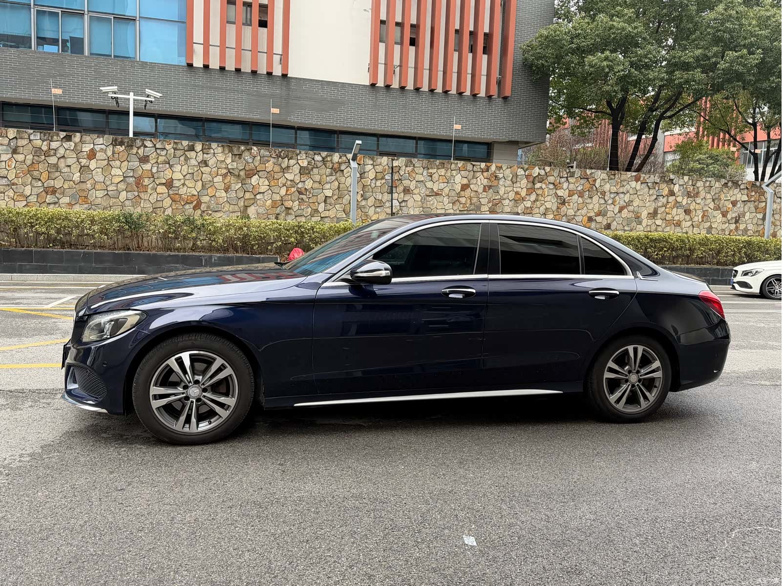 Mercedes-Benz C-Class, 2015 14