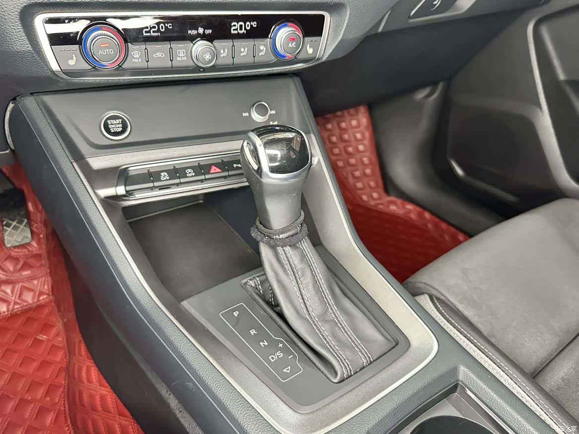 Audi Q3, 2023 20