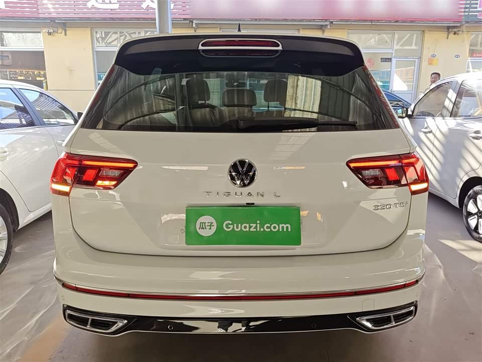 Volkswagen Tiguan L