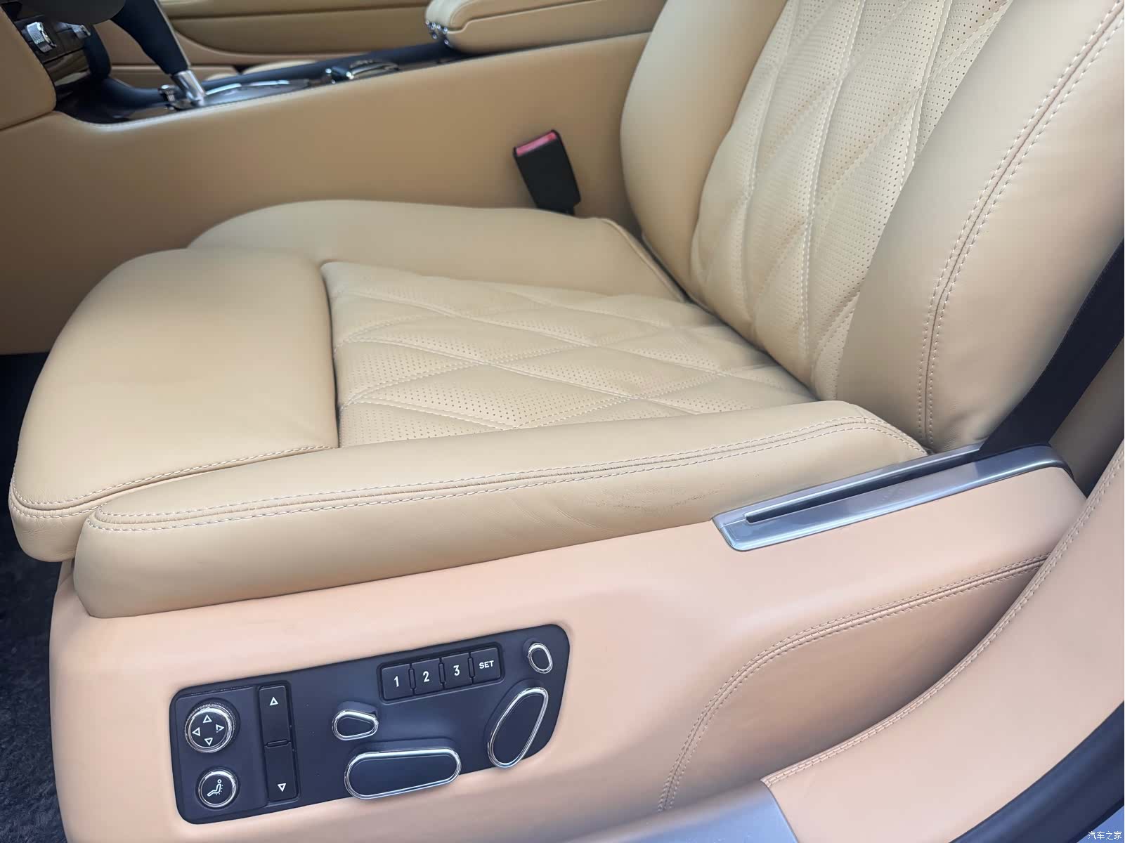 Bentley Flying Spur, 2007 12