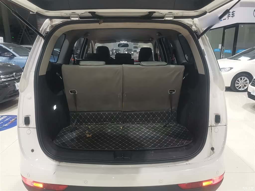 Wuling 730, 2020 19
