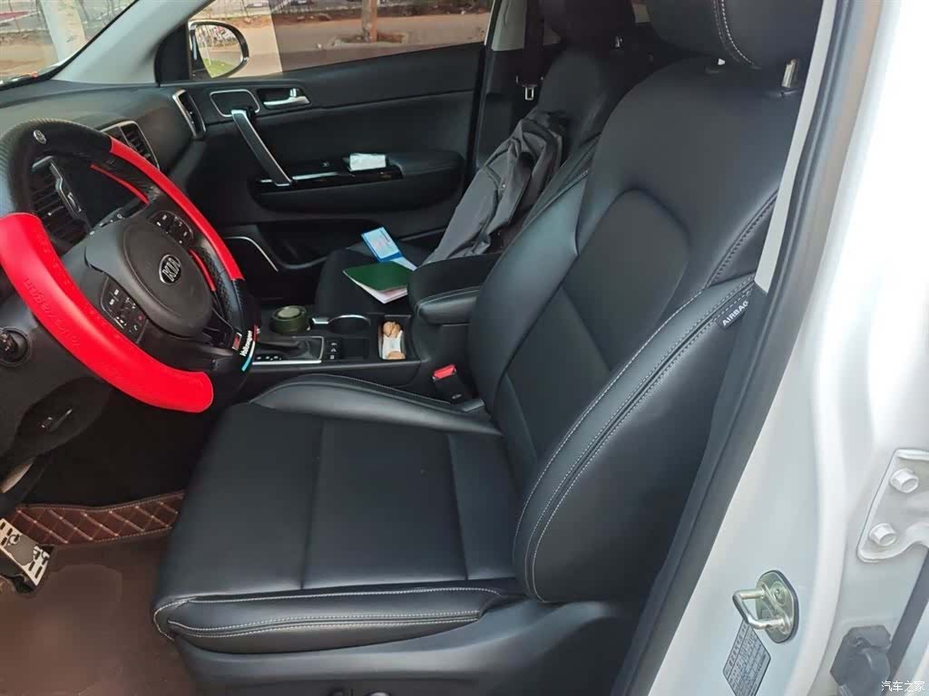 Kia KX5, 2016 11