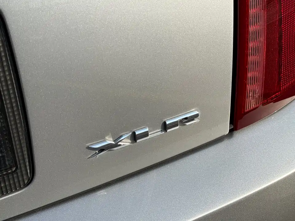 Cadillac XLR