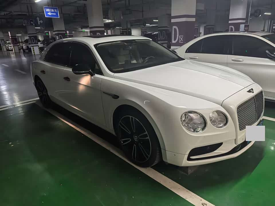 Bentley Flying