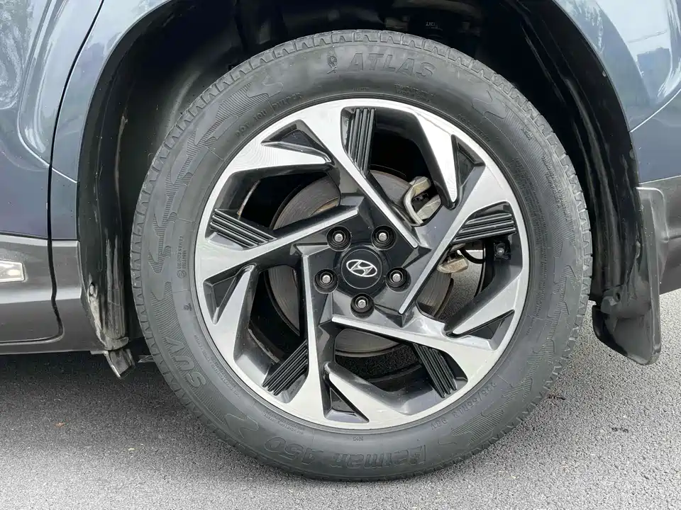 Hyundai Kustu