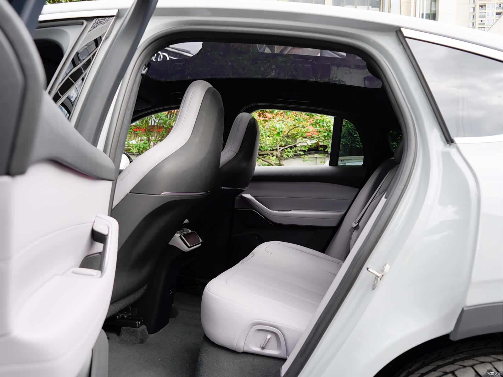 NIO EC6, 2023 11
