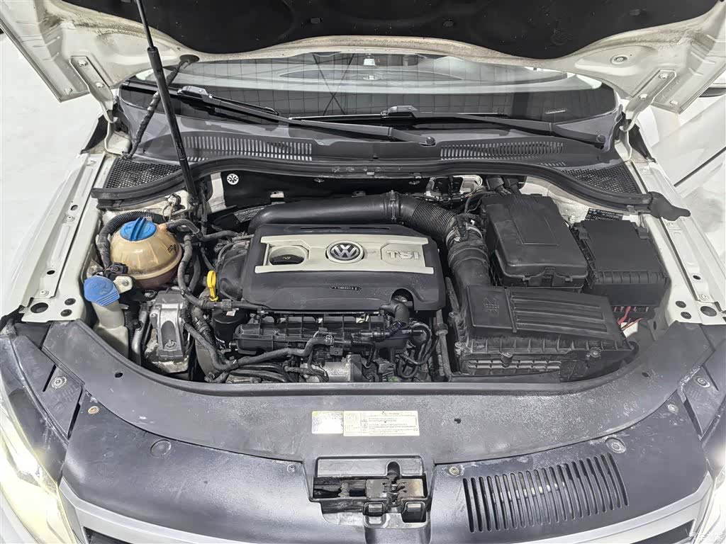 Volkswagen CC, 2016 14