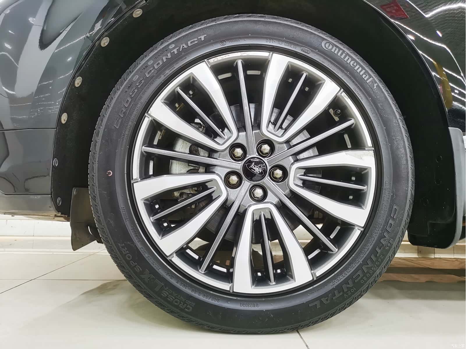 Ford Edge, 2021 12