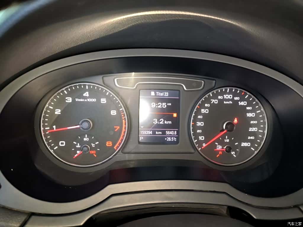 Audi Q3, 2014 12