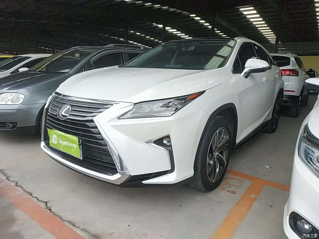 Lexus RX, 2017 1