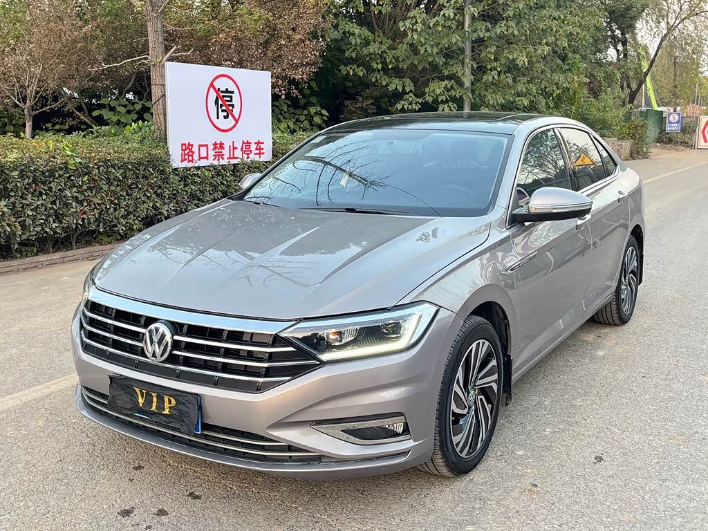 Volkswagen Sagitar