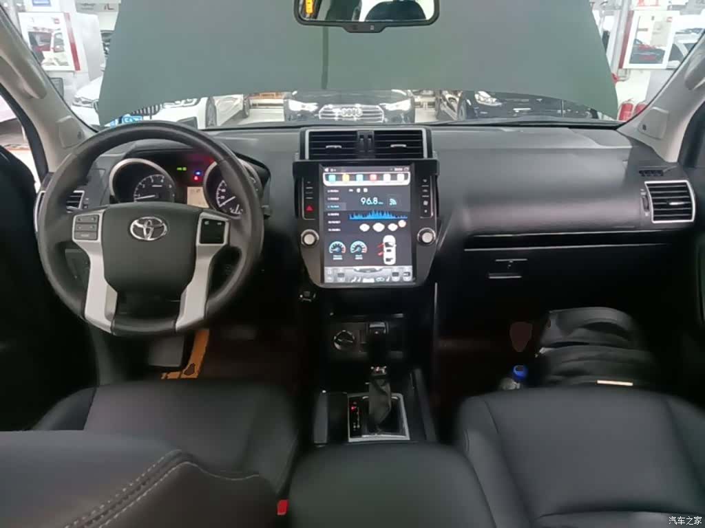 Toyota Prado, 2017 10