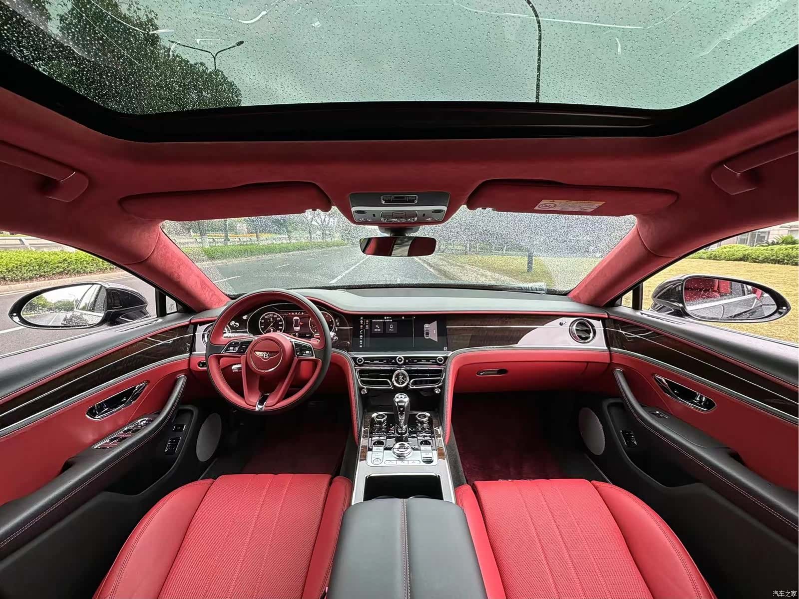 Bentley Flying Spur, 2021 8
