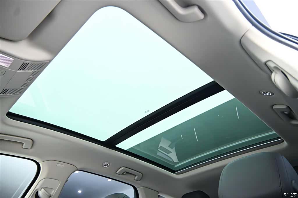 Volkswagen Touareg, 2021 33