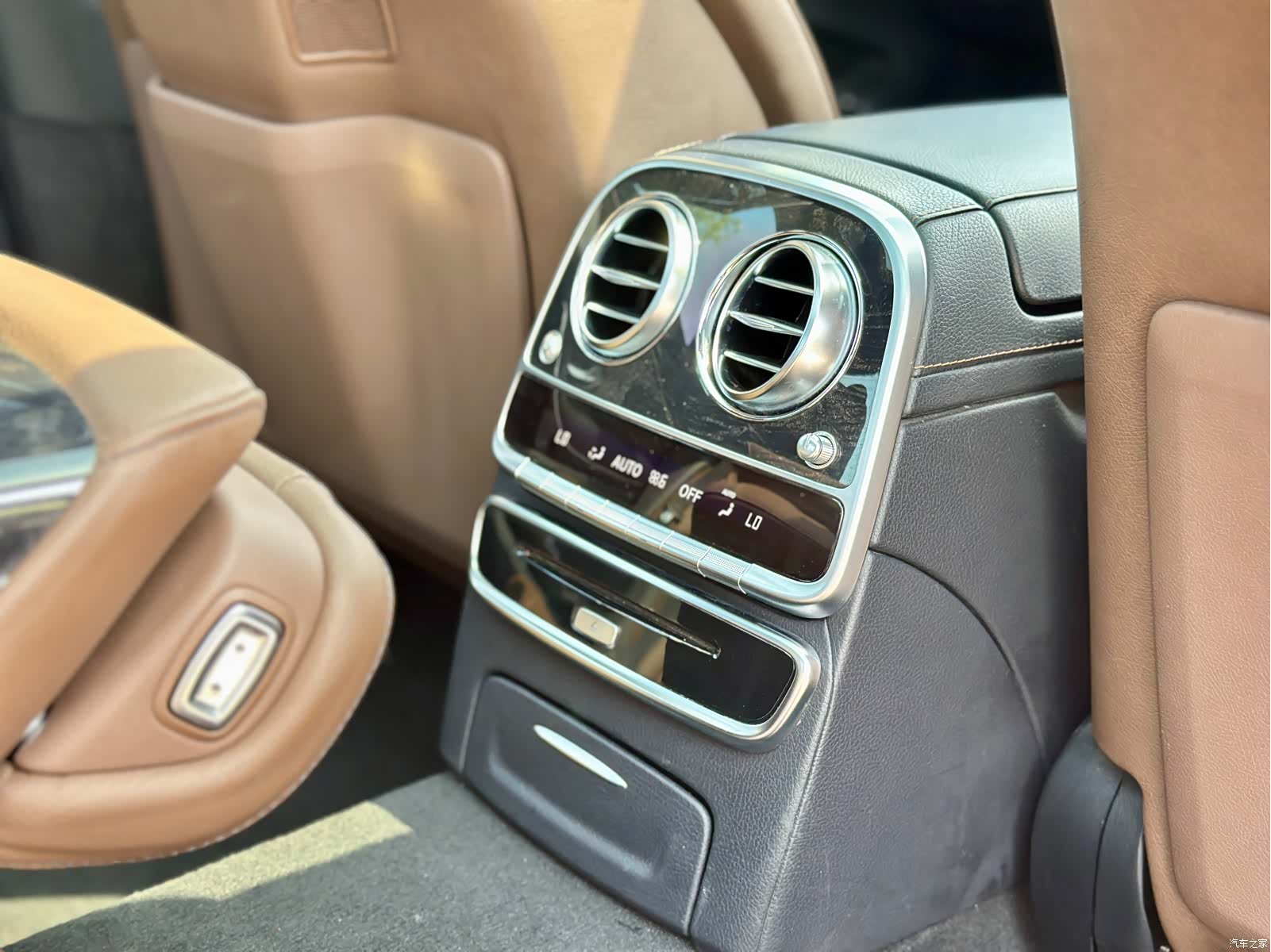 Mercedes-Benz S-Class, 2019 39