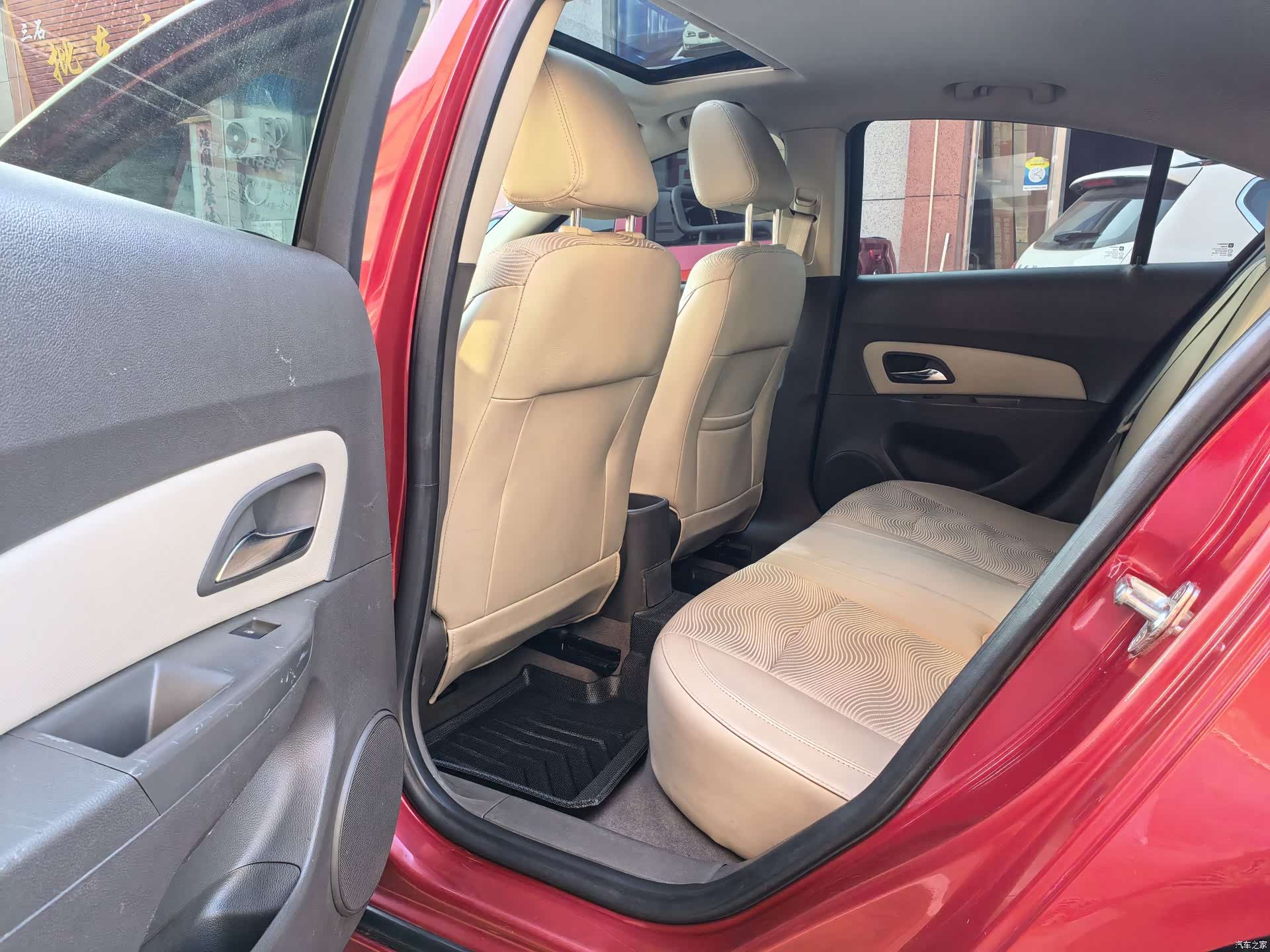 Chevrolet SE, 2015 все фото