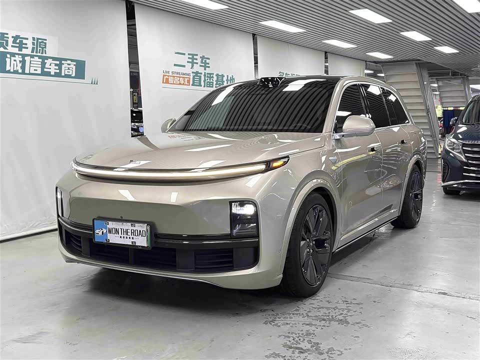 Li Auto Ideal L8