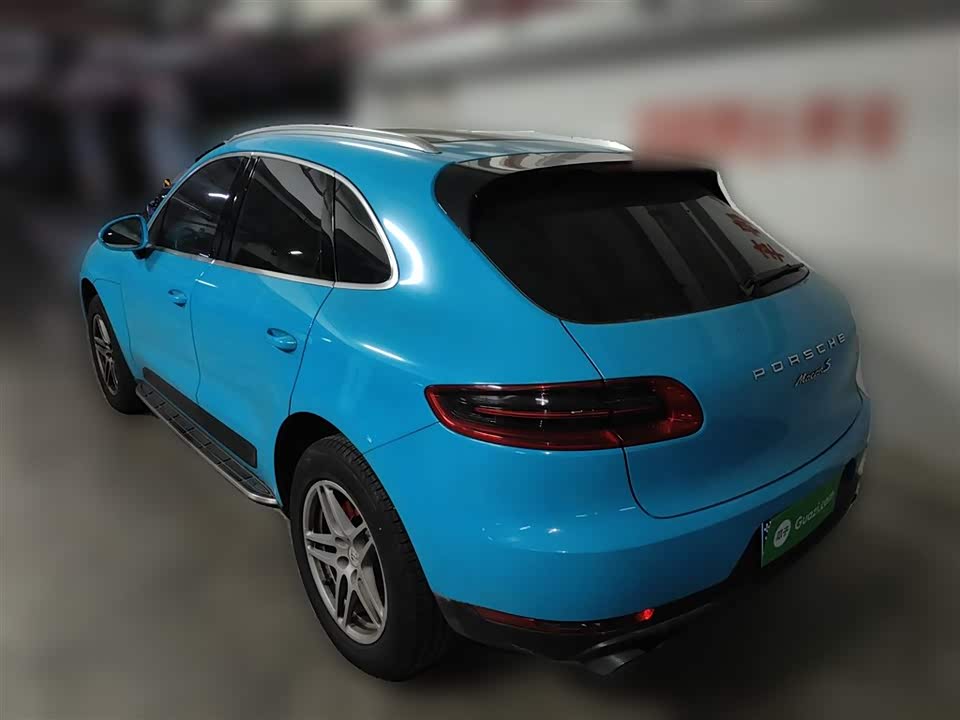 Porsche Macan