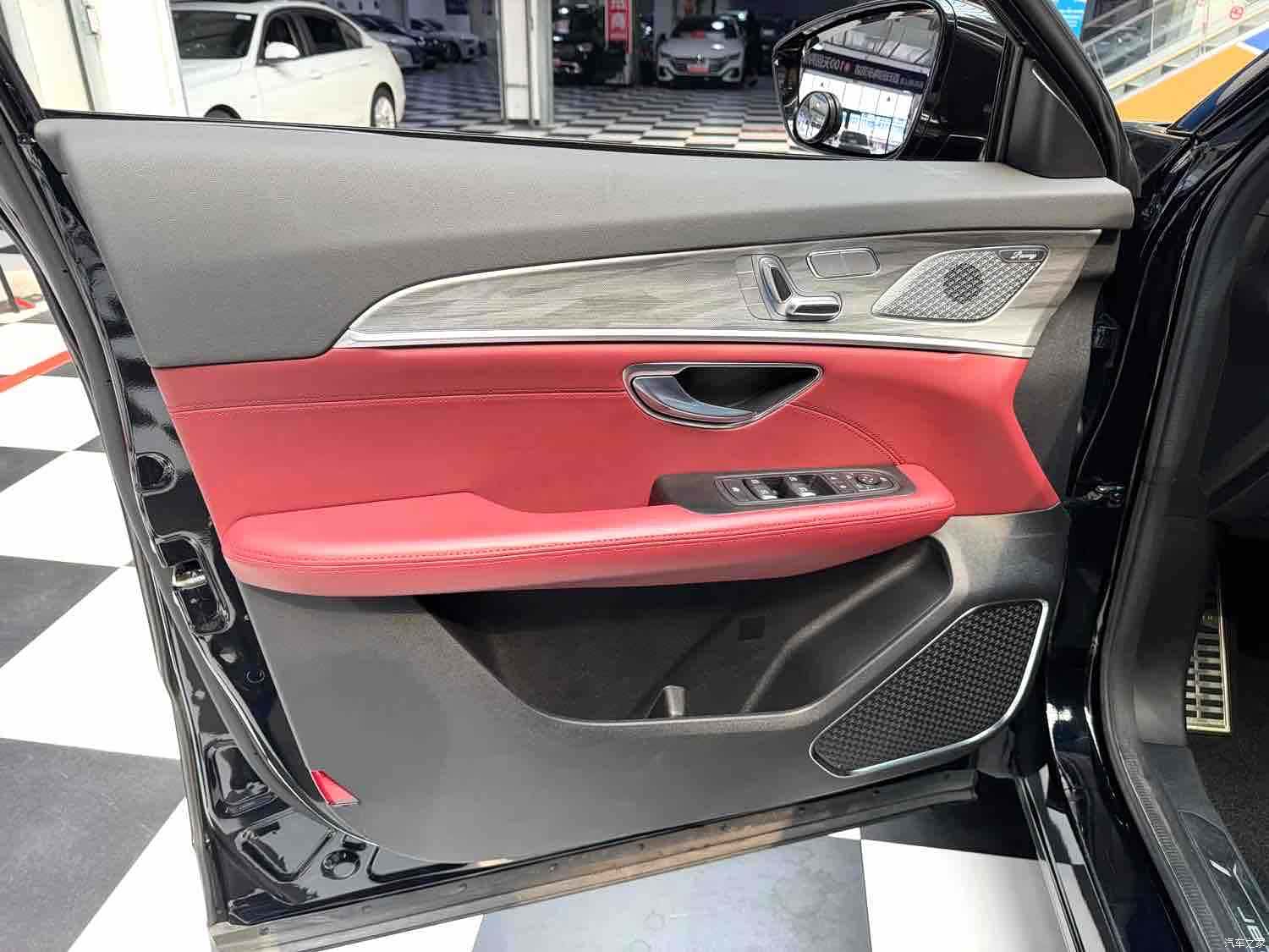 Jetour X70, 2022 6