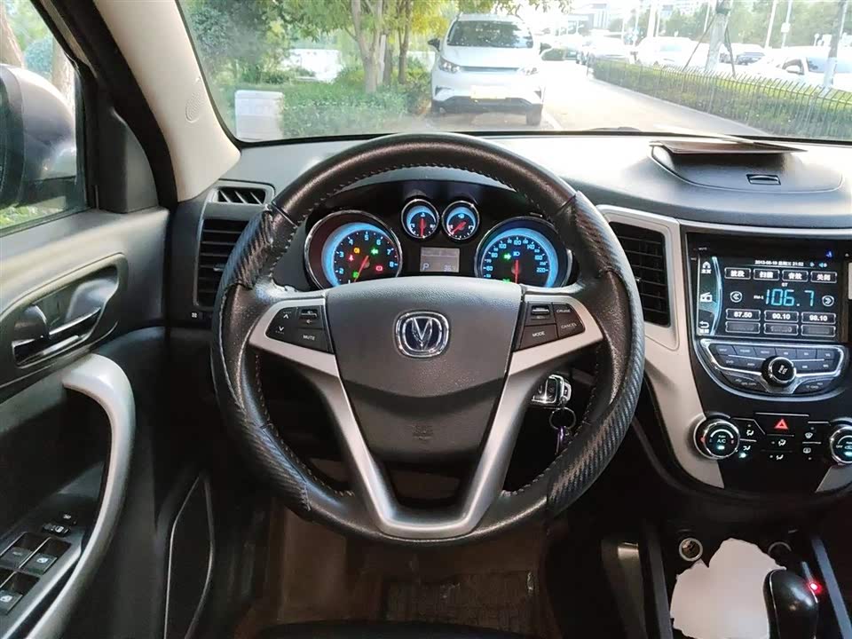 Changan CS35 Changan CS35