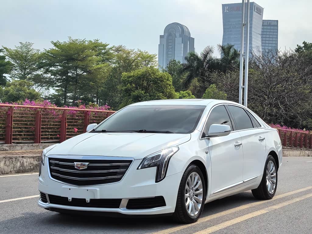 Cadillac XTS