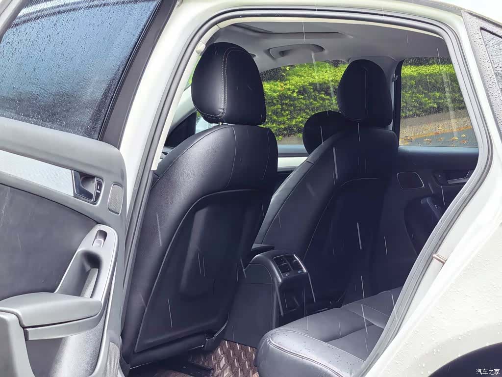 Audi A4L, 2016 11