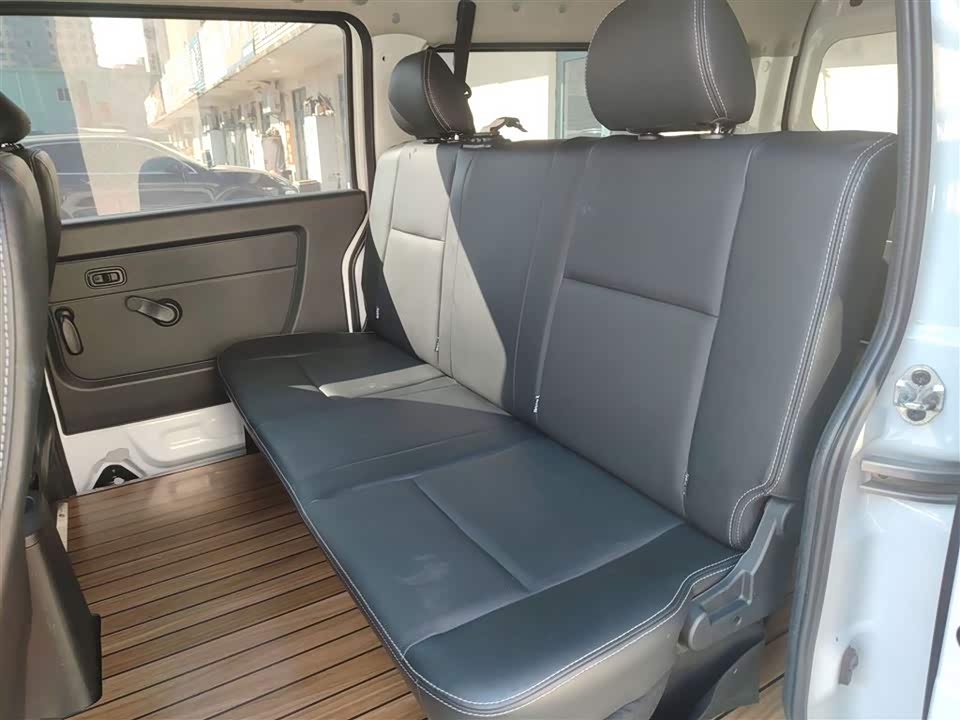 Jinbei Golden Sea Lion Classic