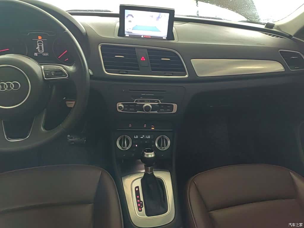 Audi Q3, 2016 13
