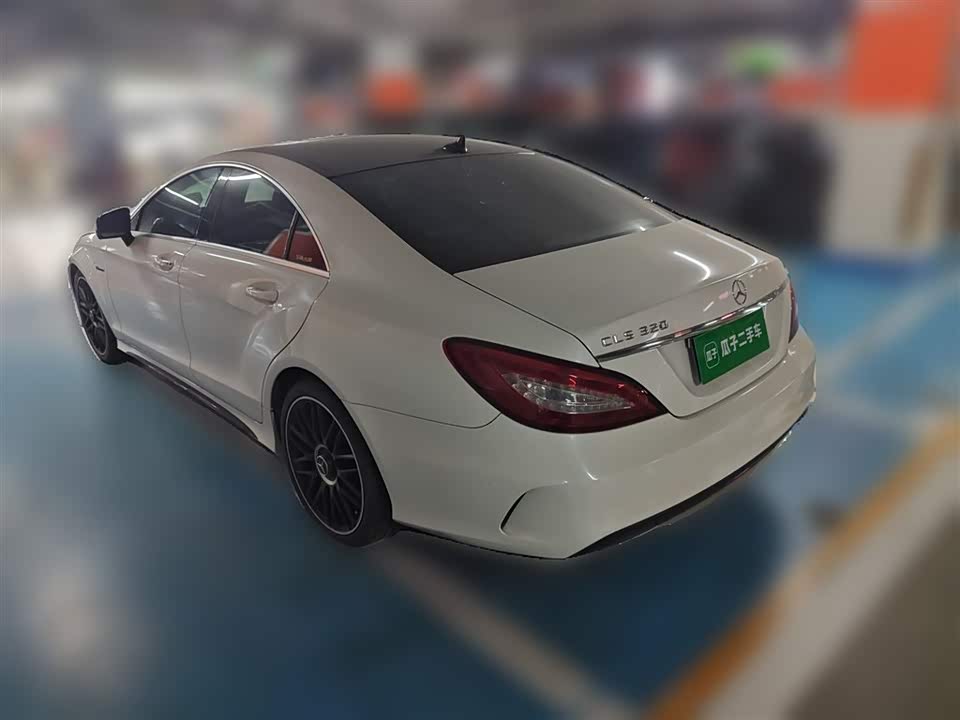 Mercedes-Benz CLS