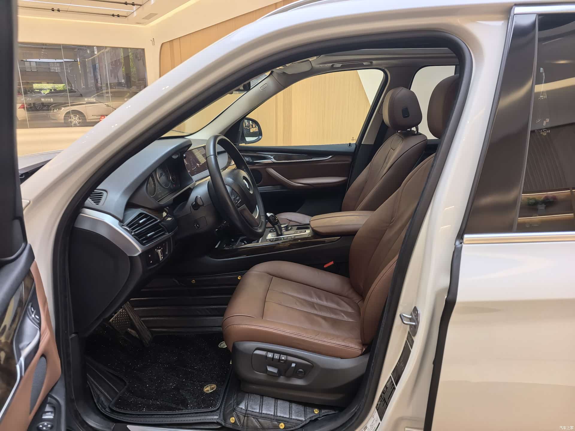 BMW X5, 2014 7