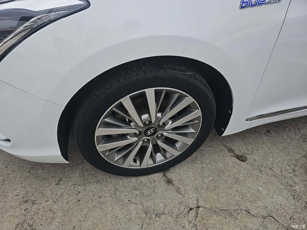 Hyundai GLS, 2018 23