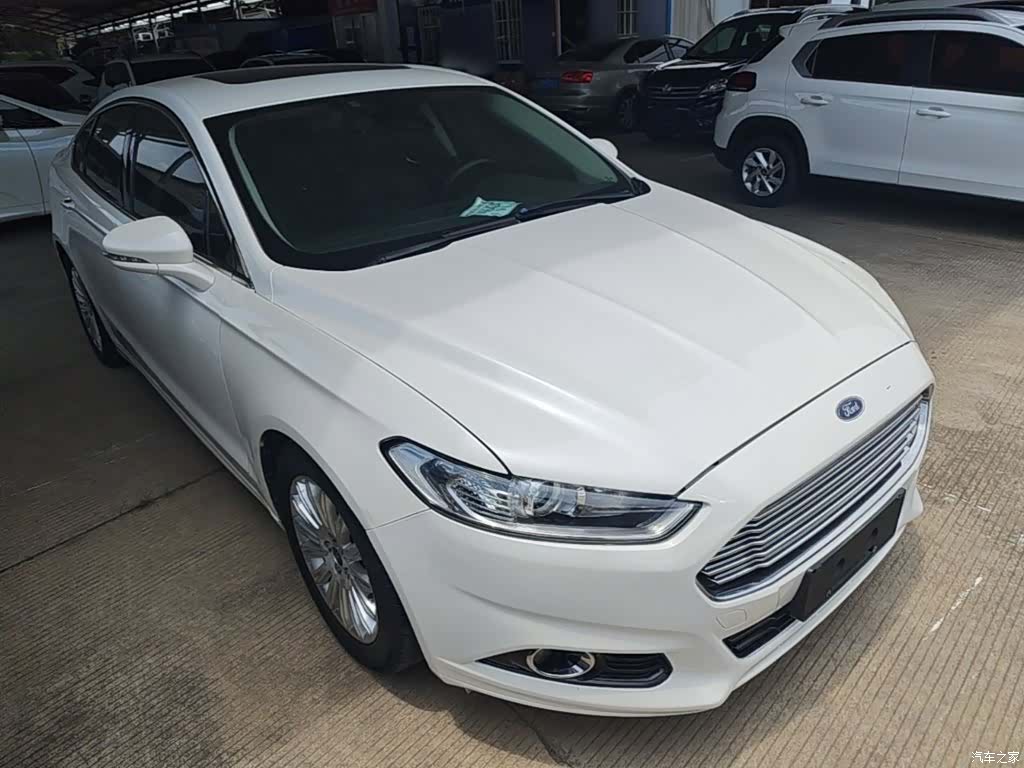 Ford Mondeo, 2014 4