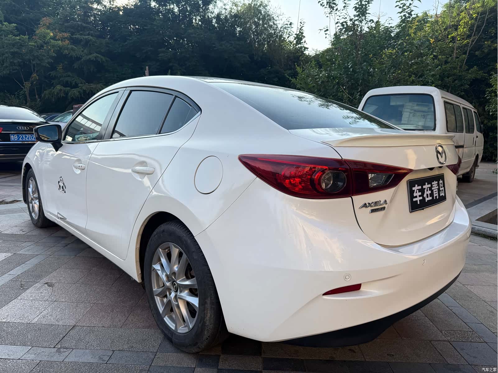 Mazda Mazda3, 2016 13