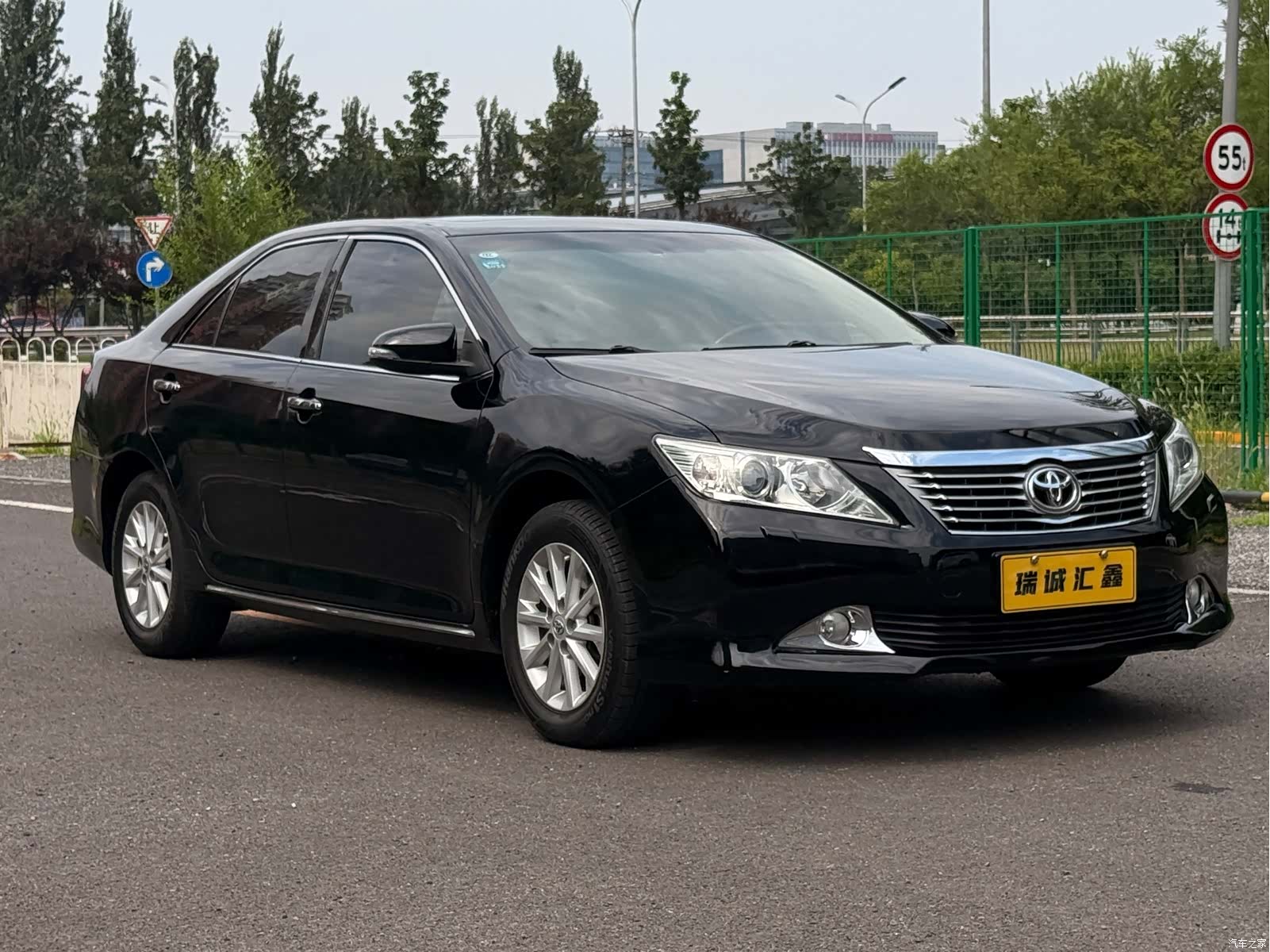 Toyota Camry, 2012 3