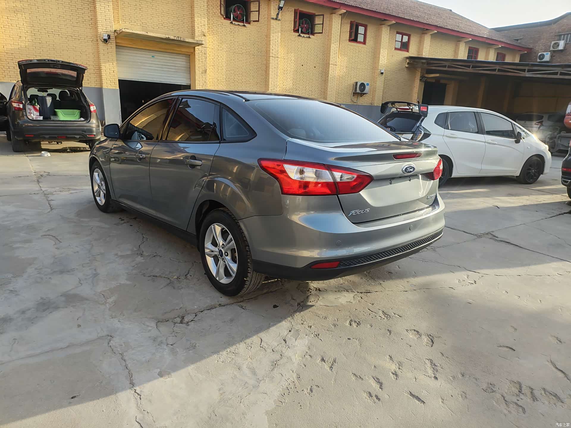 Ford Focus, 2013 7