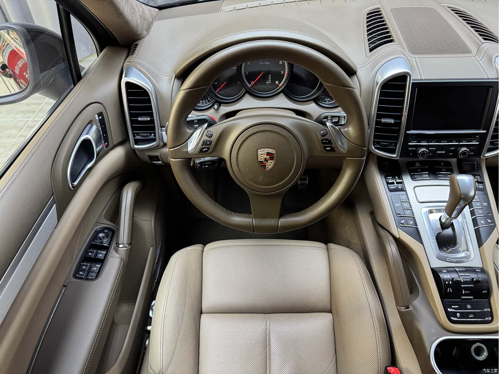 Porsche Cayenne, 2012 12