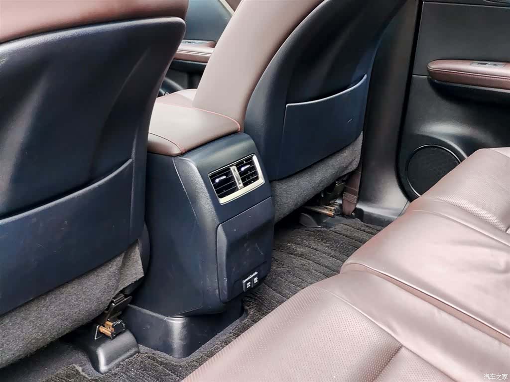 Lexus RX, 2021 9