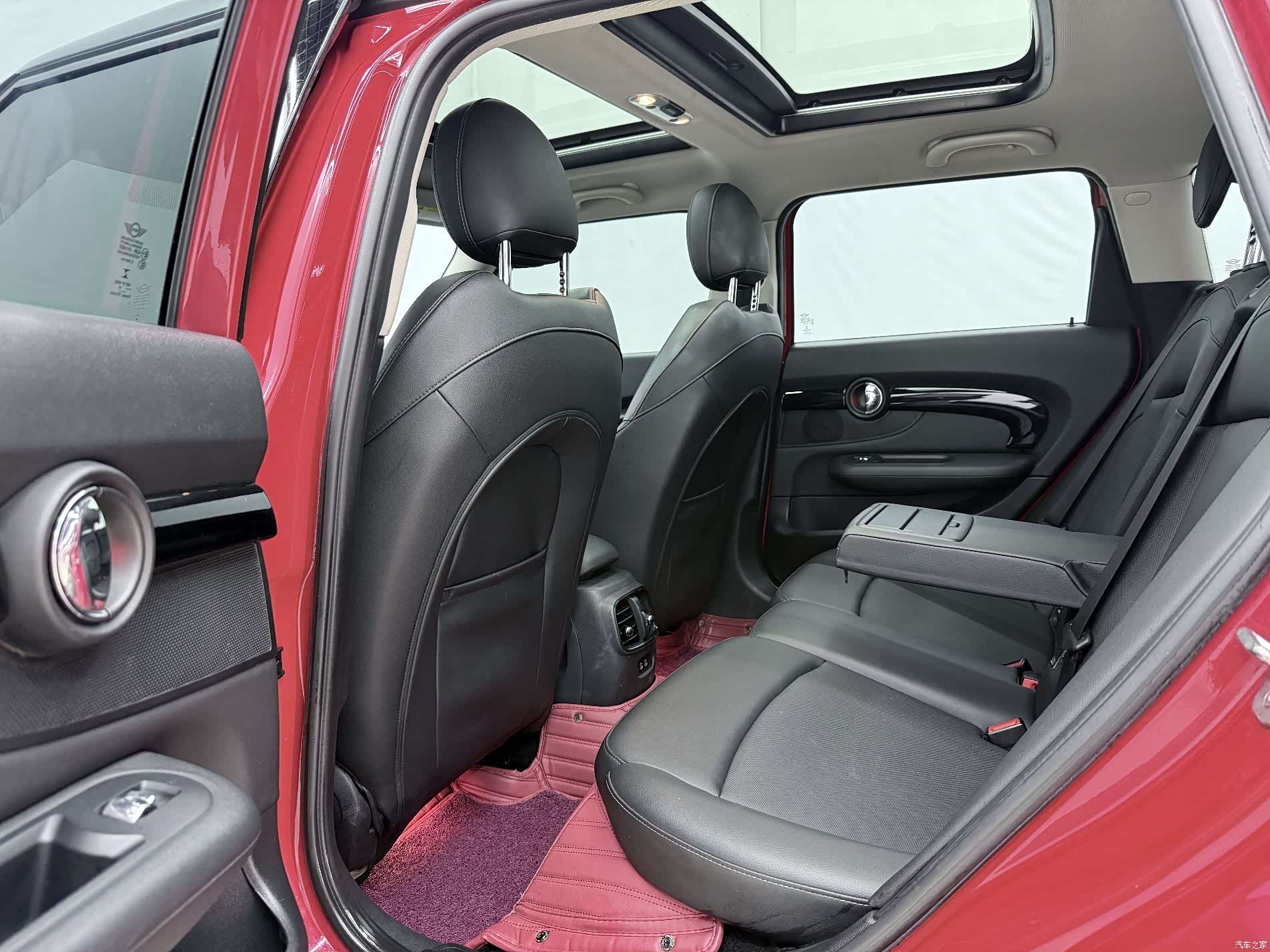 Mini Clubman, 2019 14