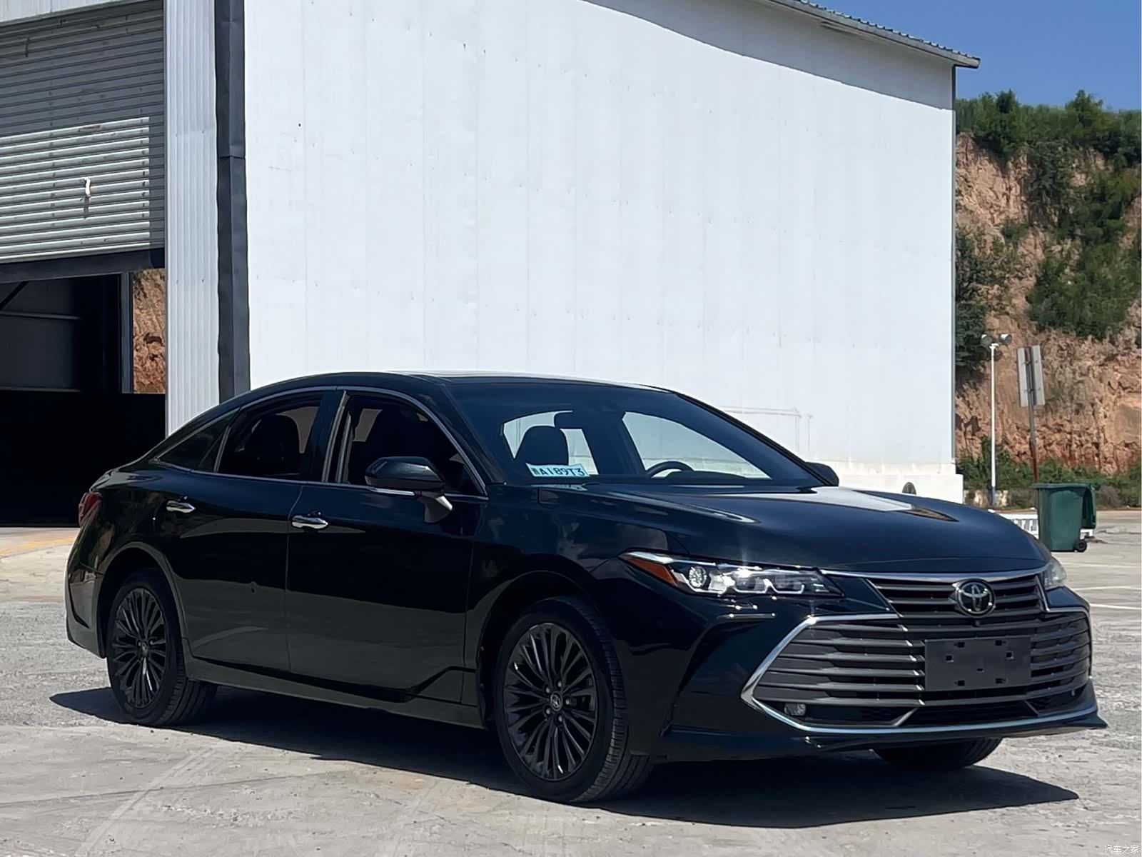 Toyota Avalon, 2020 3