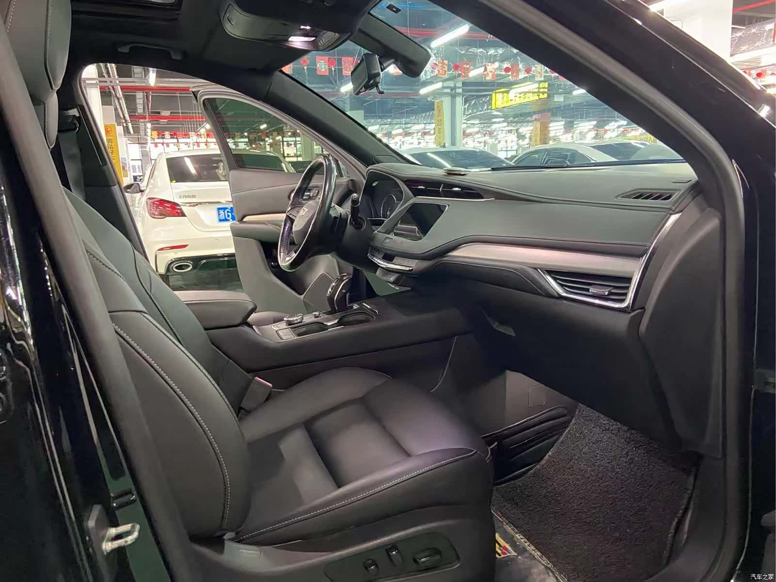 Cadillac XT4, 2019 7