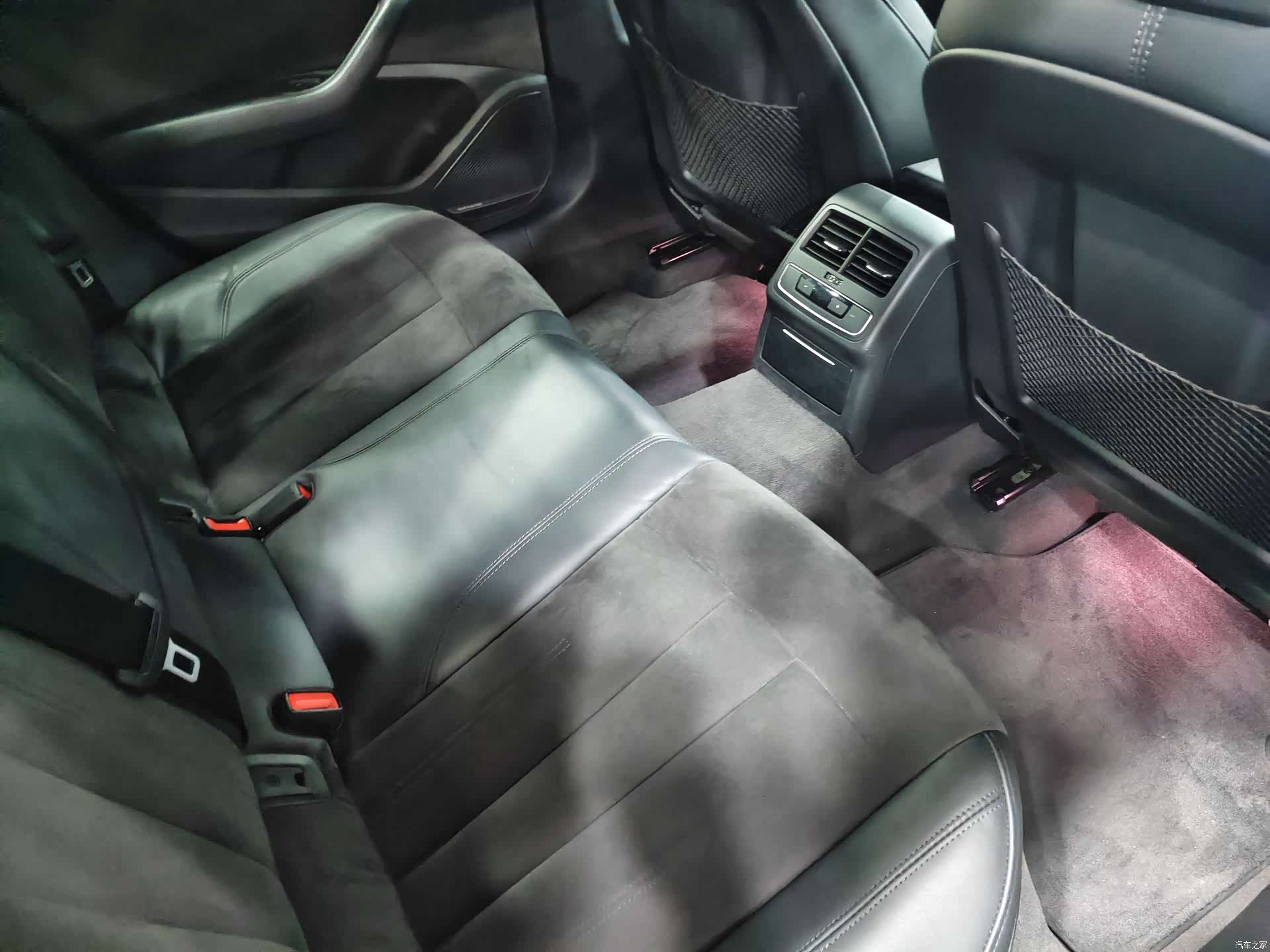 Audi A4L, 2022 15