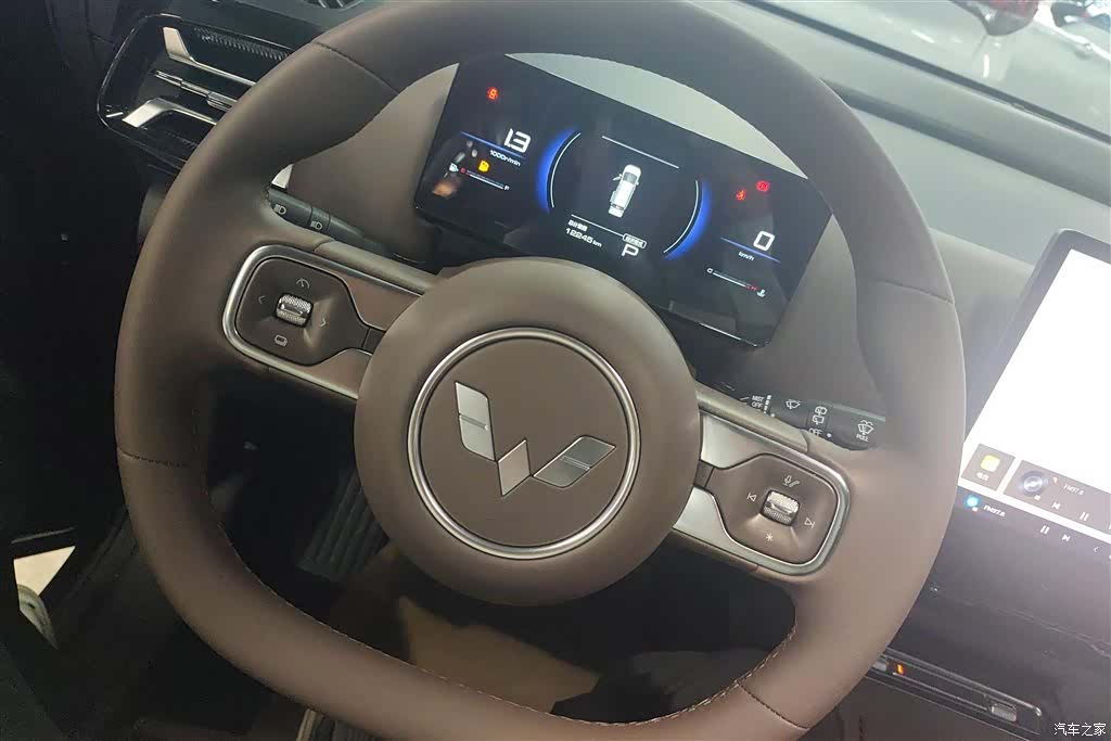 Wuling 730, 2025 15