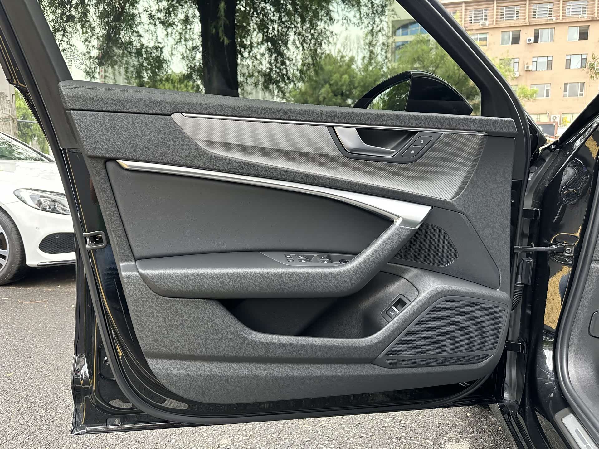Audi A6L, 2022 16