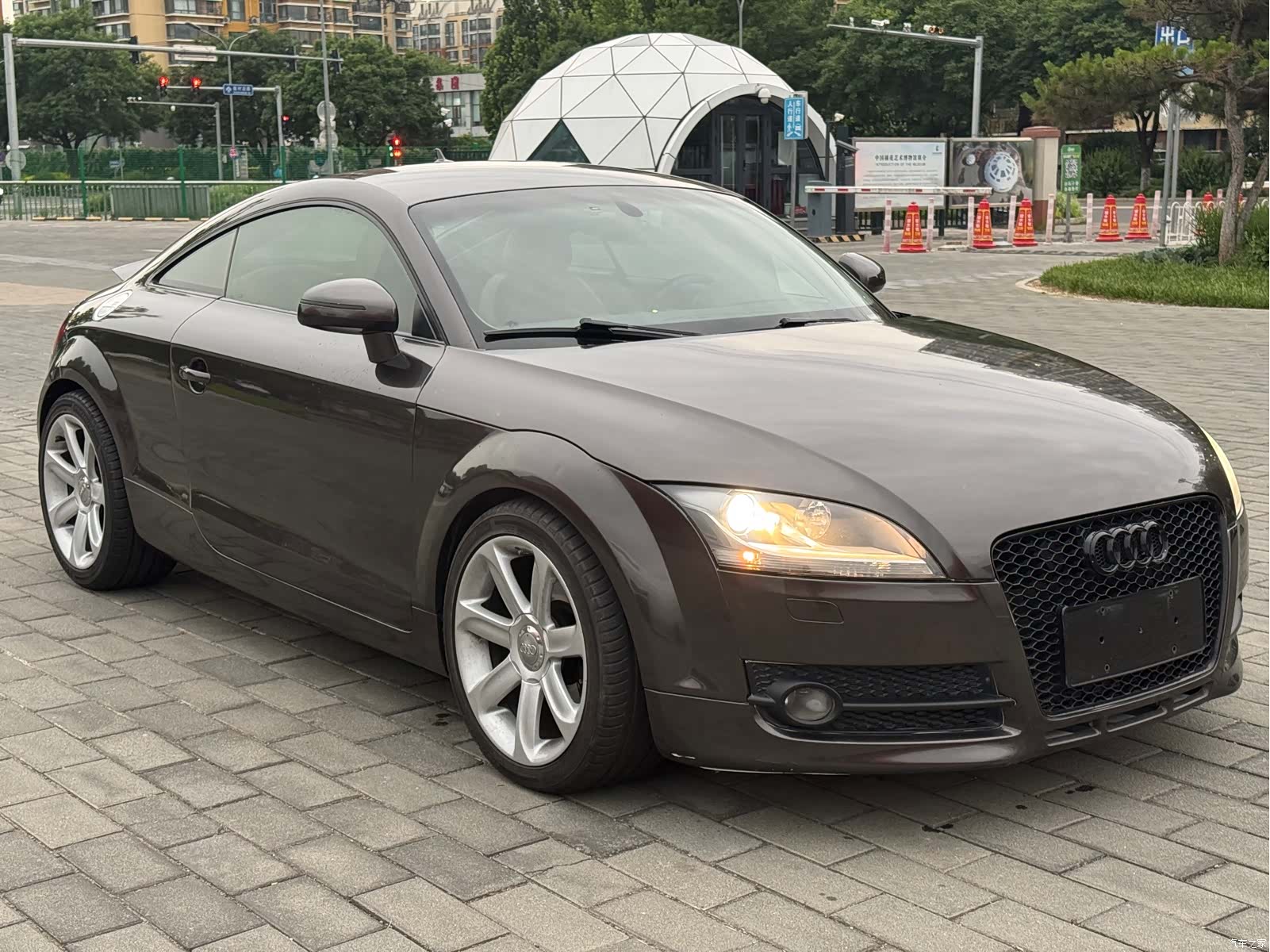 Audi TT, 2009 3