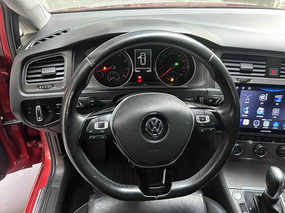Volkswagen golf