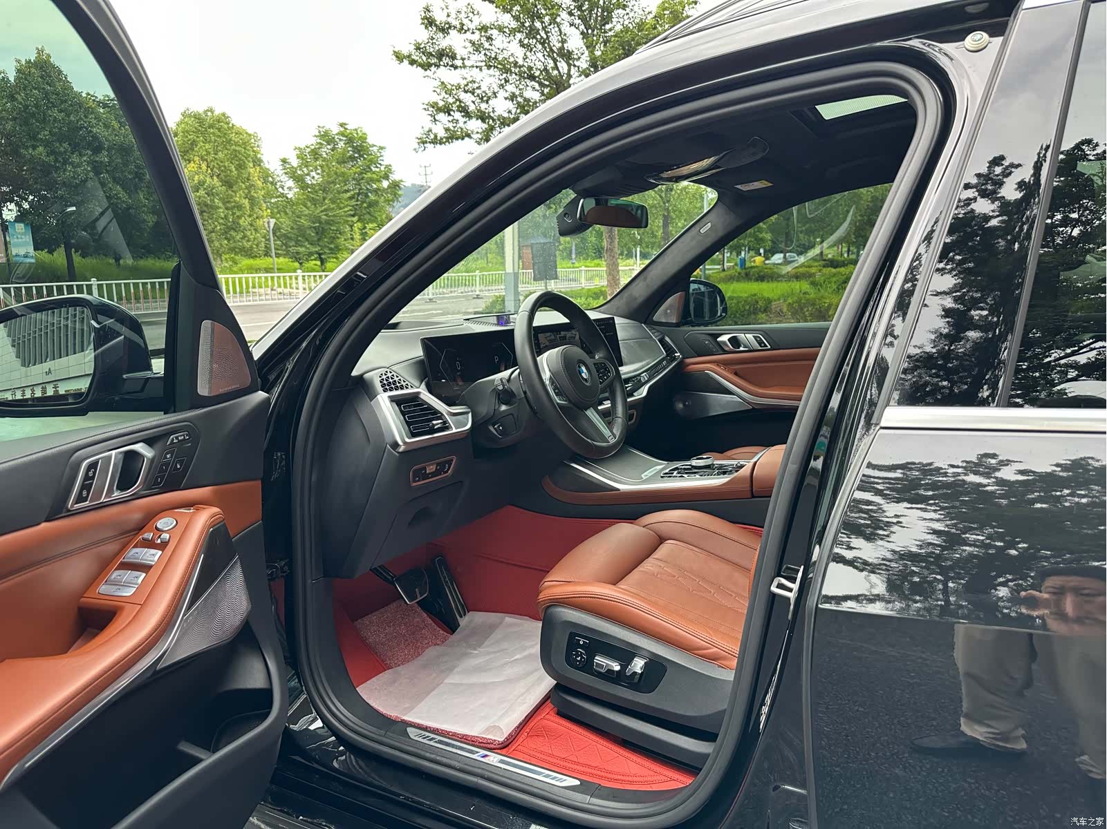 BMW X7, 2023 все фото