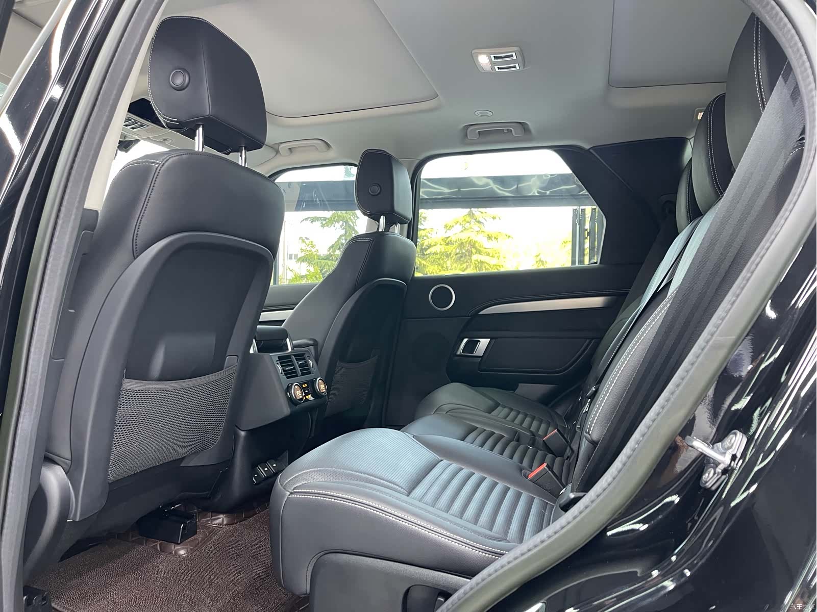 Land Rover Discovery, 2023 17