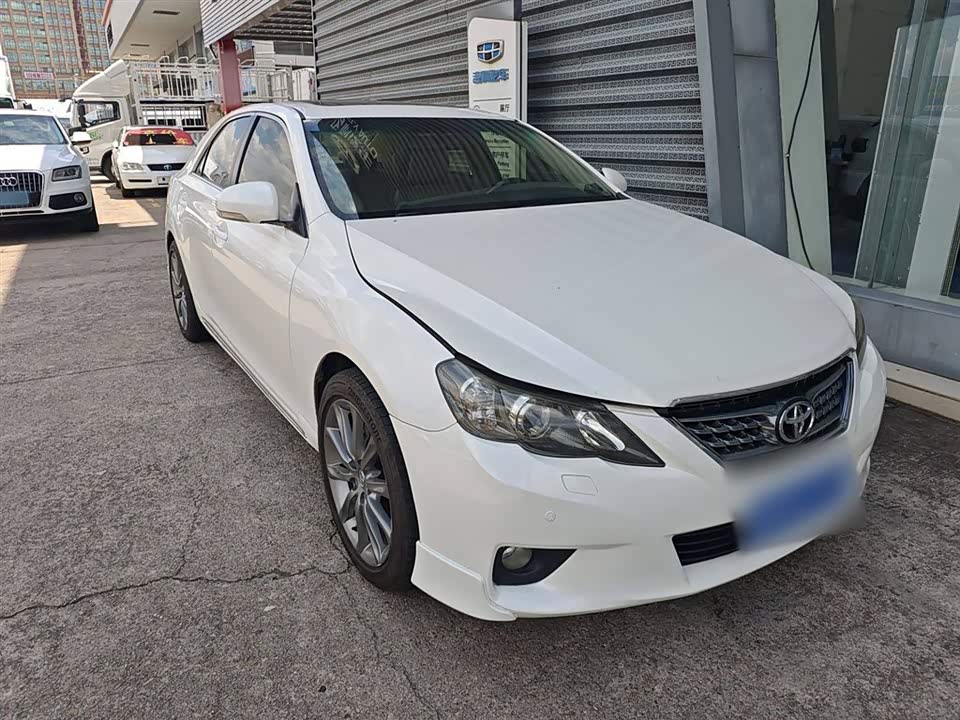 Toyota Reiz Toyota Reiz